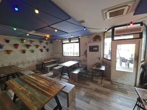 Local commercial dans Barcelone, Barcelona à louer Plan d’étage type– Image 2 sur 16