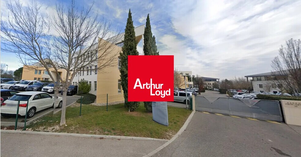 Bureau dans Aix-En-Provence à vendre - Photo de l’immeuble – Image 1 sur 10