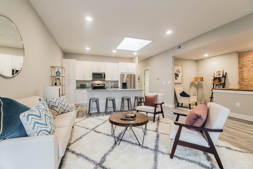 2649 Connecticut Ave NW, Washington, DC à vendre - Photo intérieure – Image 3 sur 12