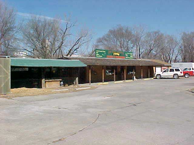 1201 Skyway Hwy, Atchison, KS à louer - Photo de l’immeuble – Image 2 sur 4