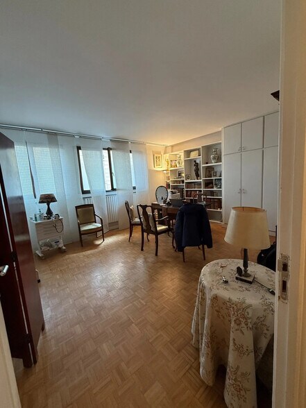 Bureau dans Paris à vendre - Photo de l’immeuble – Image 1 sur 1
