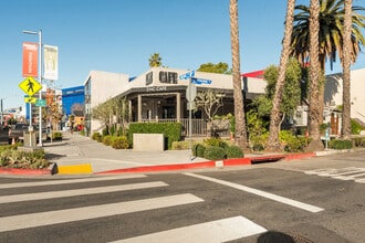 8607 Melrose Ave, West Hollywood, CA à louer Photo intérieure– Image 2 sur 4