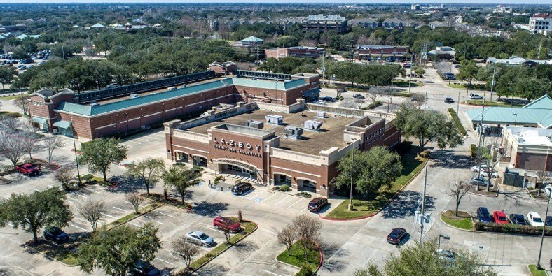 16100 Southwest Fwy, Sugar Land, TX à louer Photo de l’immeuble– Image 1 sur 2