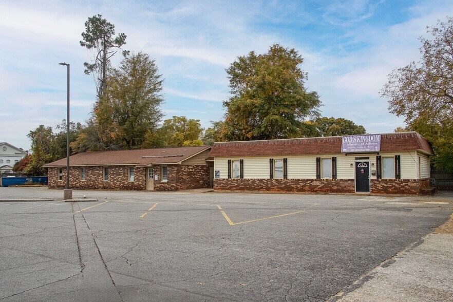 2362 W Broad St, Athens, GA à vendre - Photo de l’immeuble – Image 1 sur 9