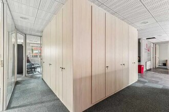 10 Mail Atlantis, Massy à louer Photo de l’immeuble– Image 2 sur 11