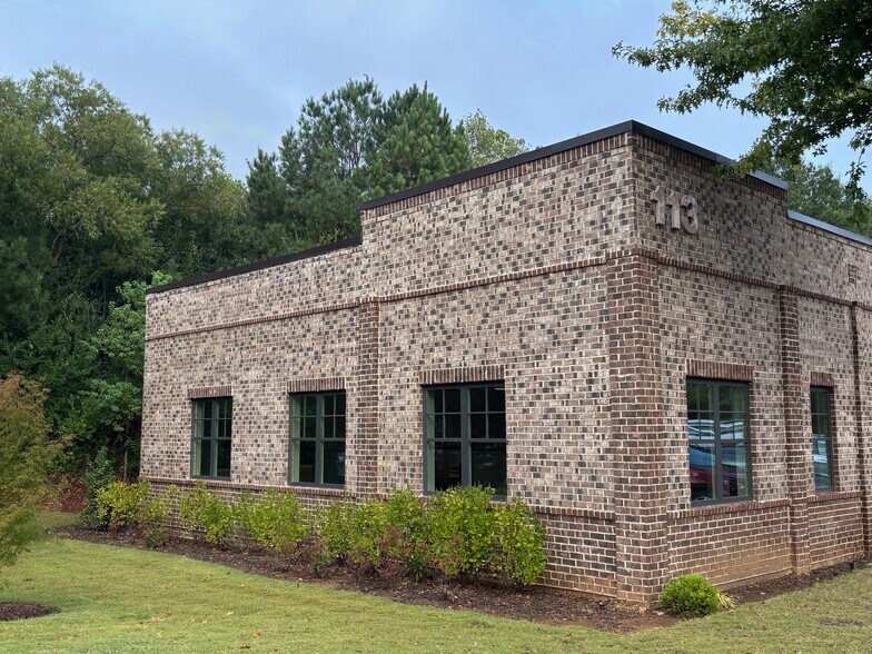 113 Village Ctr W, Woodstock, GA à vendre - Photo de l’immeuble – Image 2 sur 5