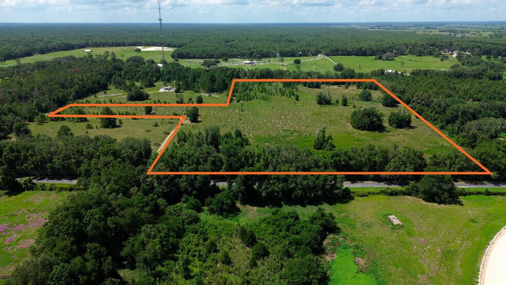 SW 41st Place, Ocala, FL à vendre - Photo de l’immeuble – Image 2 sur 10