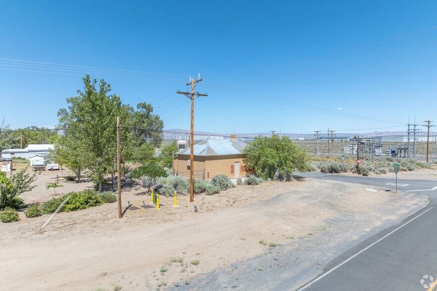447-605 Pole Line Rd, Herlong, CA à vendre - Photo de l’immeuble – Image 2 sur 6