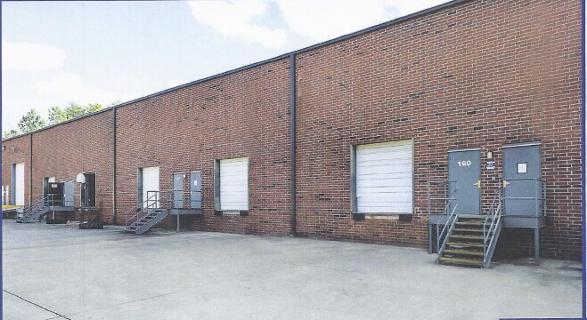 4361 Federal Dr, Greensboro, NC à louer - Photo de l’immeuble – Image 3 sur 14