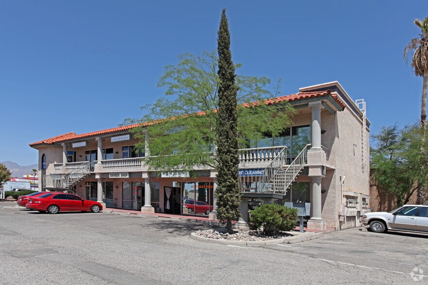 6644 E Tanque Verde Rd, Tucson, AZ à louer - Photo de l’immeuble – Image 3 sur 33