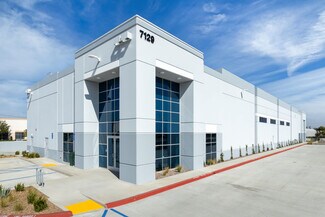 Plus de détails pour 7239 Old 215 Frontage Rd. & Alessandro Blvd, Riverside, CA - Industriel/Logistique à louer