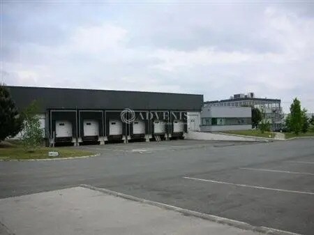 Local d’activités dans Lormont à louer - Photo de l’immeuble – Image 2 sur 12
