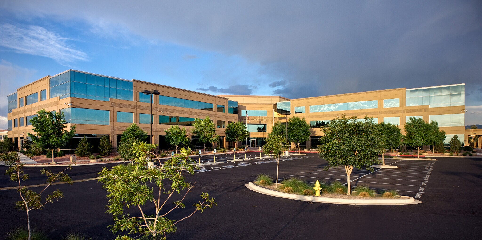 4400 Masthead St NE, Albuquerque, NM à louer Photo principale– Image 1 sur 6