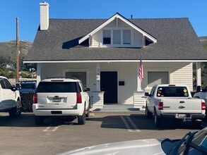 2606 N Ventura Ave, Ventura, CA à louer Photo intérieure– Image 1 sur 18