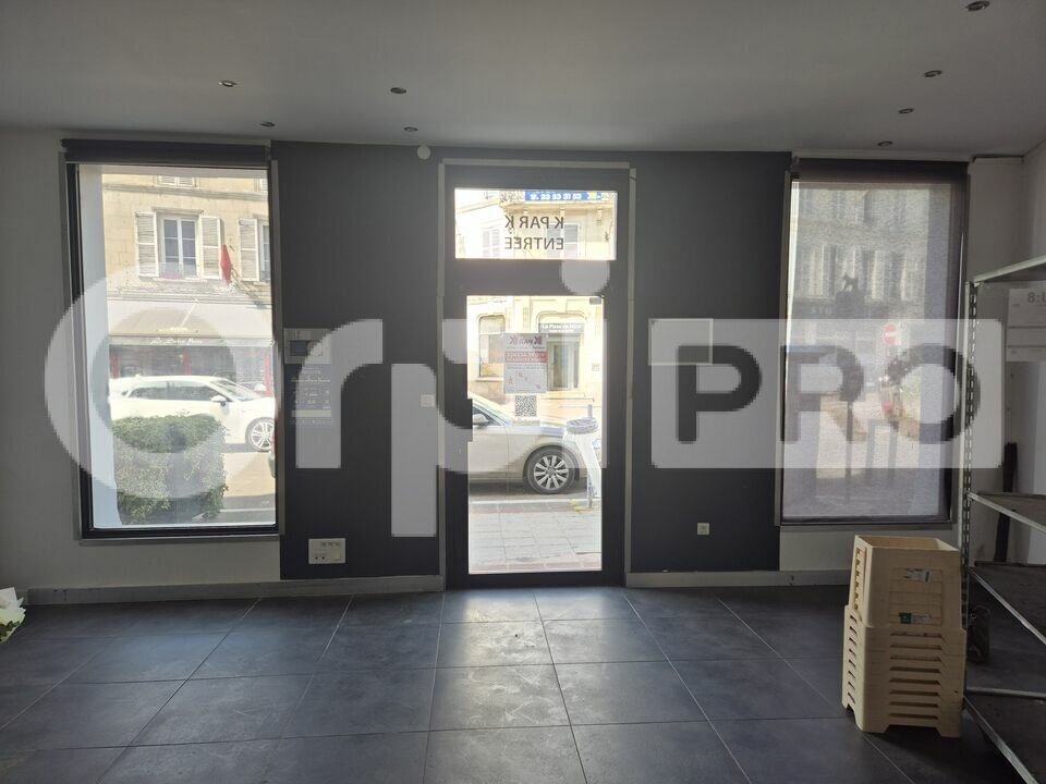 Local commercial dans Soissons à louer Photo intérieure– Image 1 sur 5