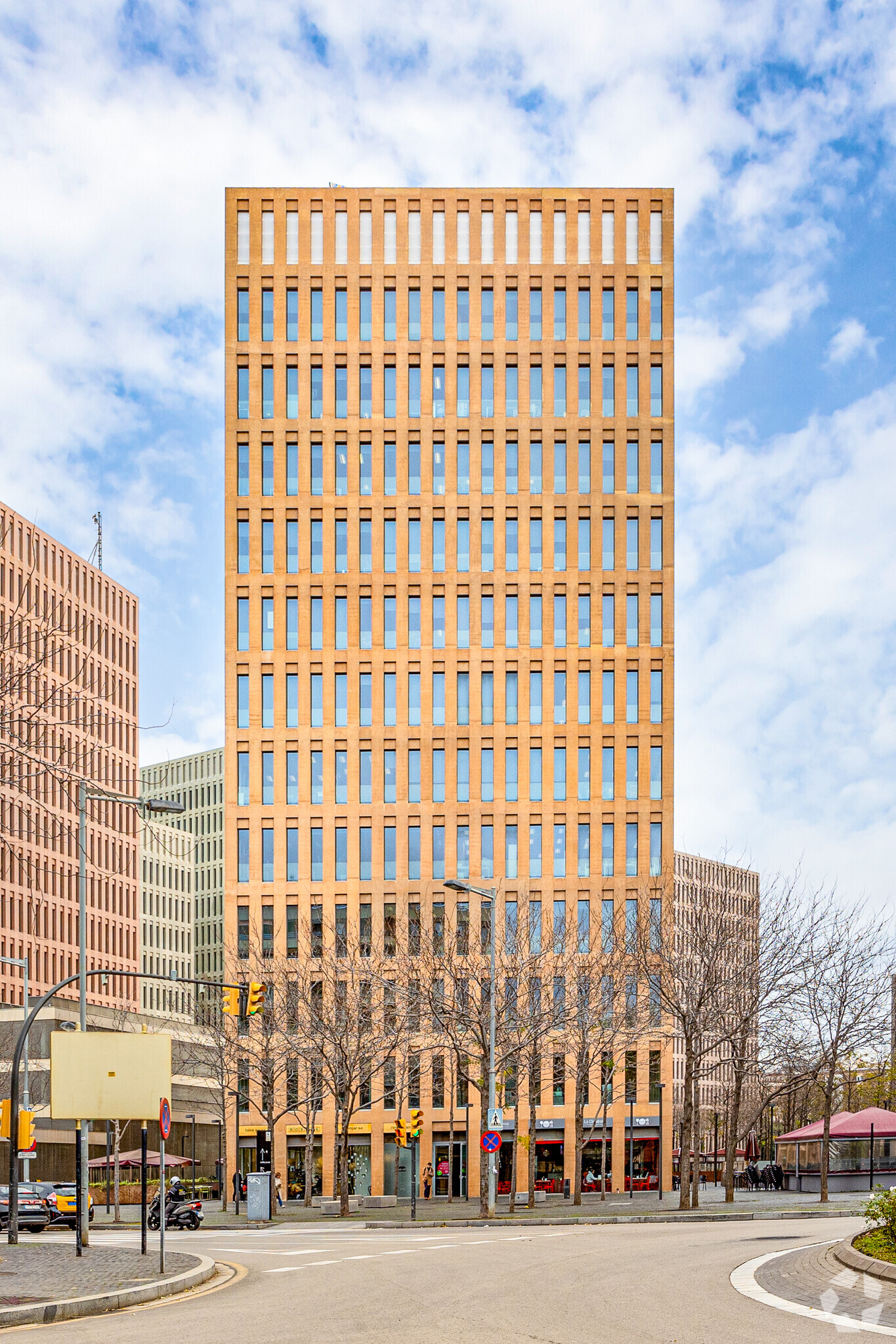 Avinguda Del Carrilet, L'Hospitalet de Llobregat, Barcelona à louer Photo principale– Image 1 sur 4