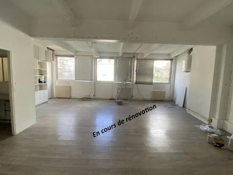 Bureau dans Paris à louer - Photo de l’immeuble – Image 3 sur 9