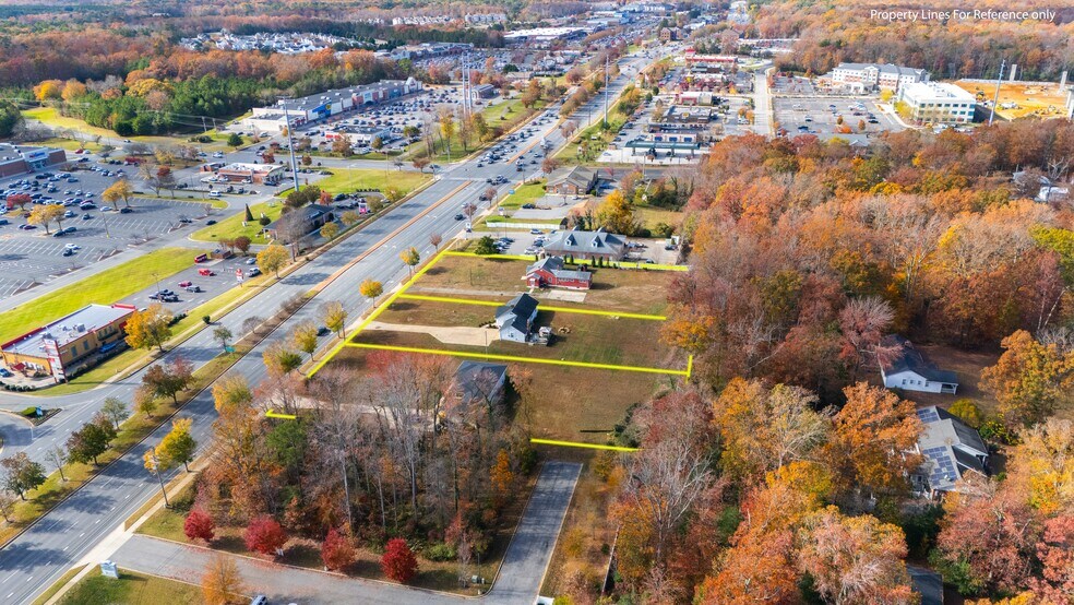 22922 Three Notch Rd, California, MD à louer - Photo de l’immeuble – Image 1 sur 17