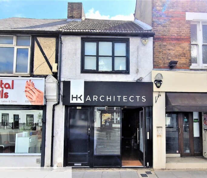 198 High St, Barnet à vendre - Photo de l’immeuble – Image 1 sur 21
