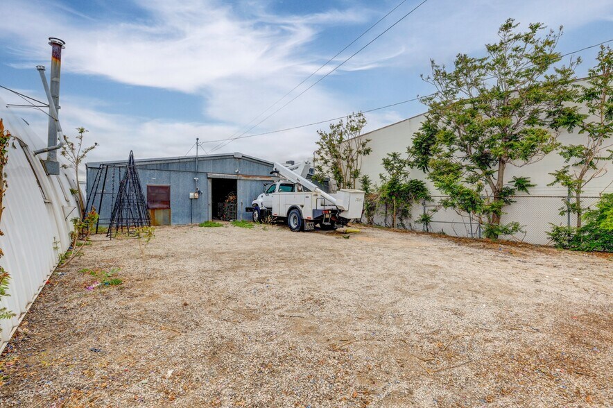 2630 W Barberry Pl, Denver, CO à vendre - Photo de l’immeuble – Image 2 sur 12