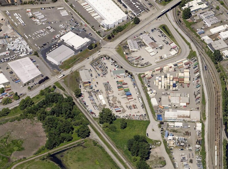 1614-1620 Lincoln Ave, Tacoma, WA à louer - Photo de l’immeuble – Image 2 sur 3