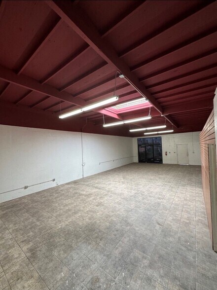3124 W Rosecrans Ave, Hawthorne, CA à louer - Photo de l’immeuble – Image 3 sur 4
