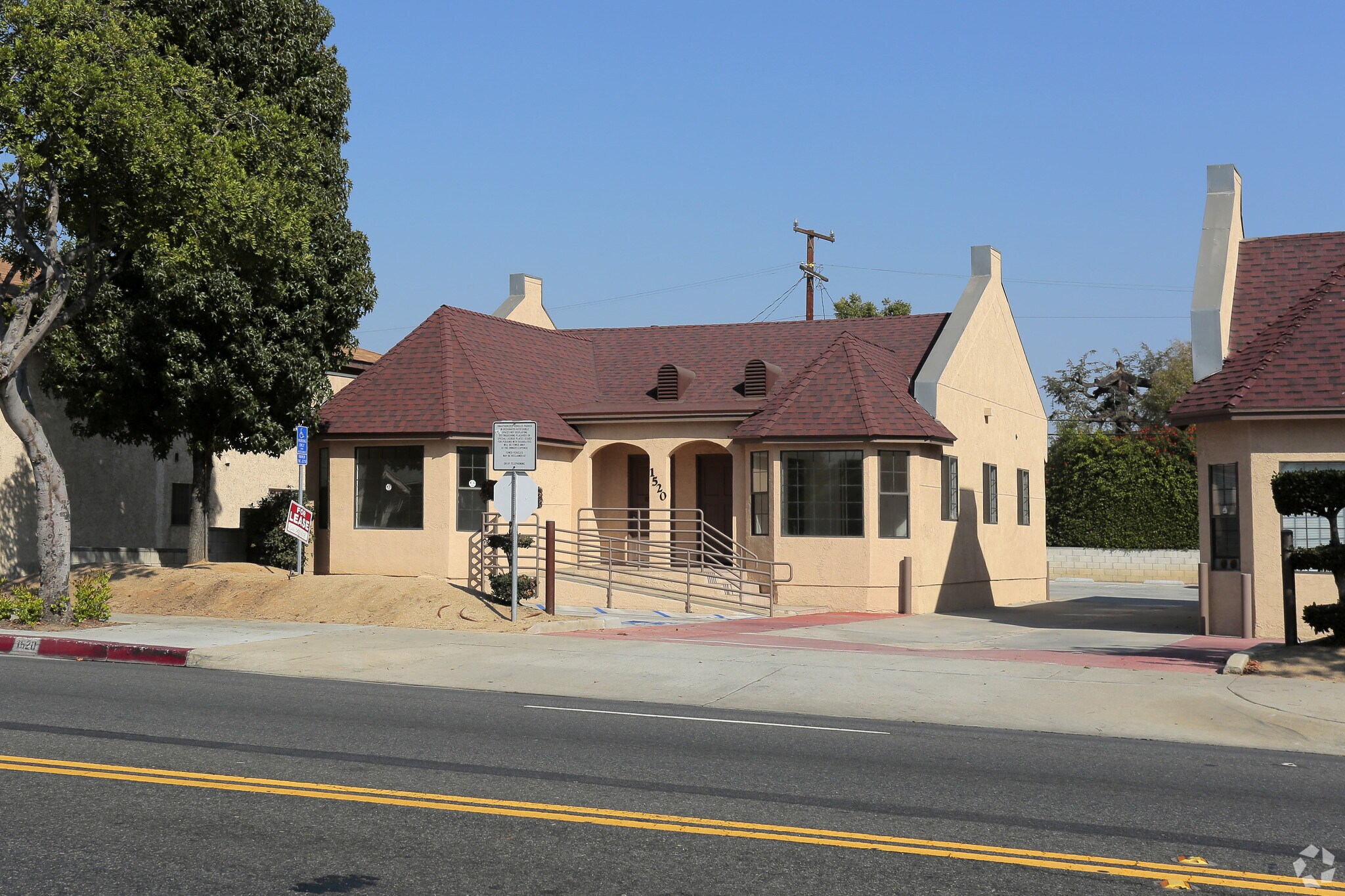1520 S Garfield Ave, Alhambra, CA à louer Photo principale– Image 1 sur 6
