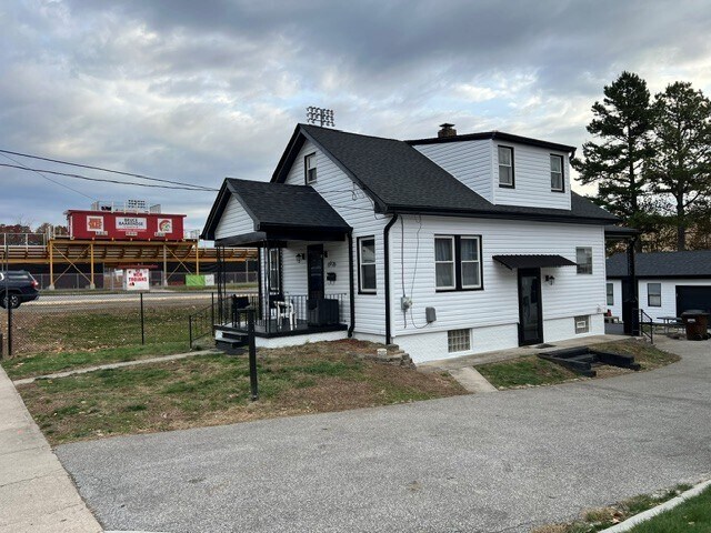 6926 Mearl Ave, Cincinnati, OH à vendre - Photo de l’immeuble – Image 3 sur 12