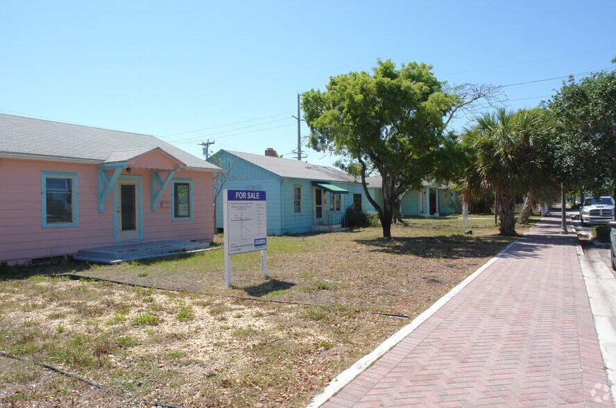 27 S Swinton Ave, Delray Beach, FL à vendre - Photo de l’immeuble – Image 3 sur 8