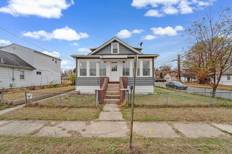 2503 46th St, Pennsauken, NJ à vendre - Photo de l’immeuble – Image 2 sur 40