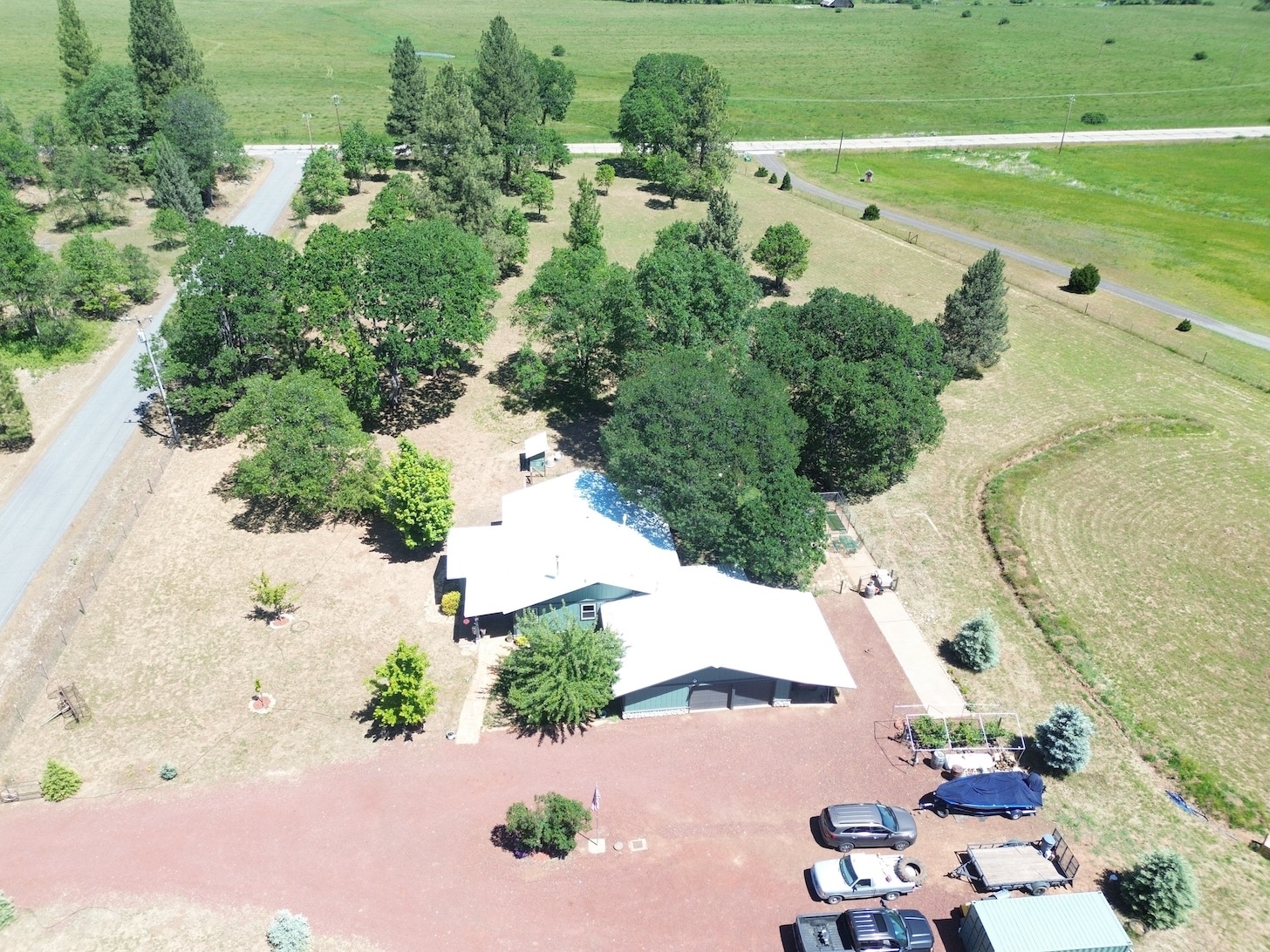 27971 Soldier Mountain Rd, Fall River Mills, CA à vendre Photo principale– Image 1 sur 42