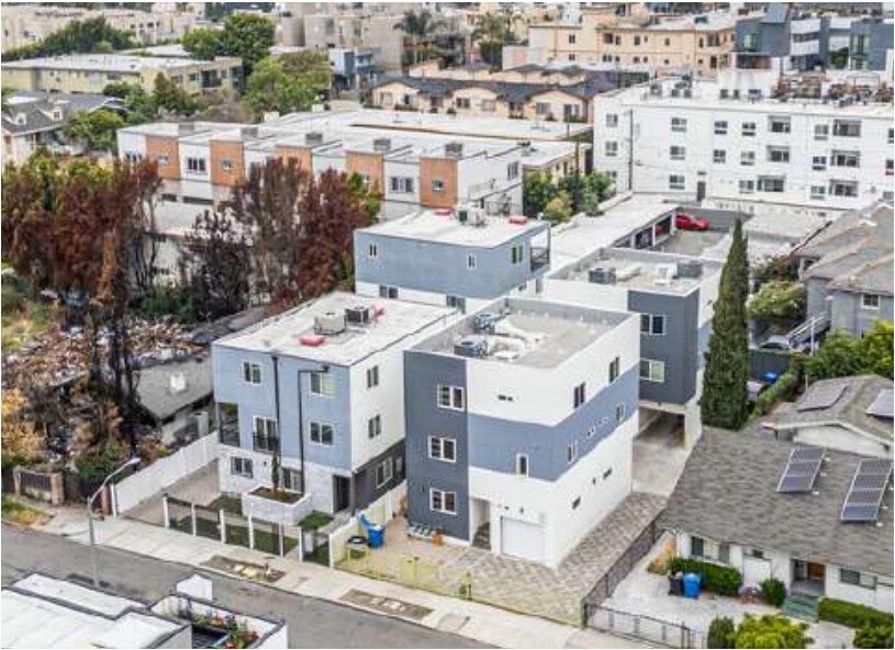 523 N St Andrews Pl, Los Angeles, CA à vendre Photo principale– Image 1 sur 12