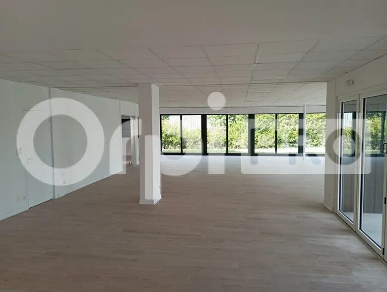 Local d’activités dans Cormontreuil à louer - Photo intérieure – Image 2 sur 6
