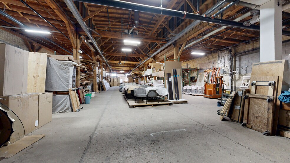 1741 W Saint Paul Ave, Milwaukee, WI à vendre - Numérisation 3D Matterport – Image 3 sur 30