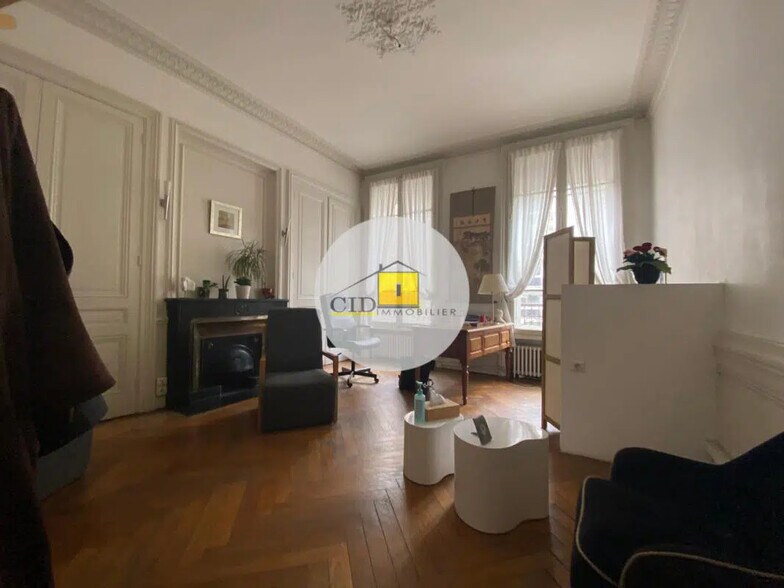 Bureau dans Lyon à louer - Photo intérieure – Image 1 sur 7