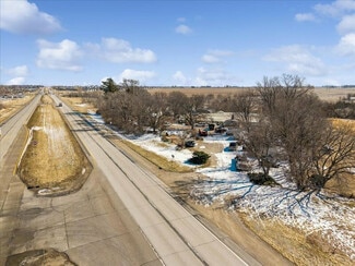 Plus de détails pour 2005 NE Hubbell Ave, Bondurant, IA - Industriel/Logistique à vendre