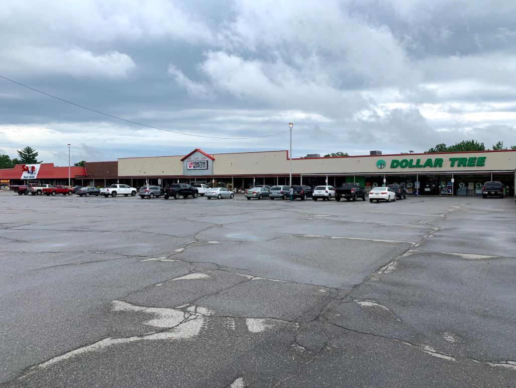 780-820 Central St, Millinocket, ME à vendre Photo principale– Image 1 sur 15