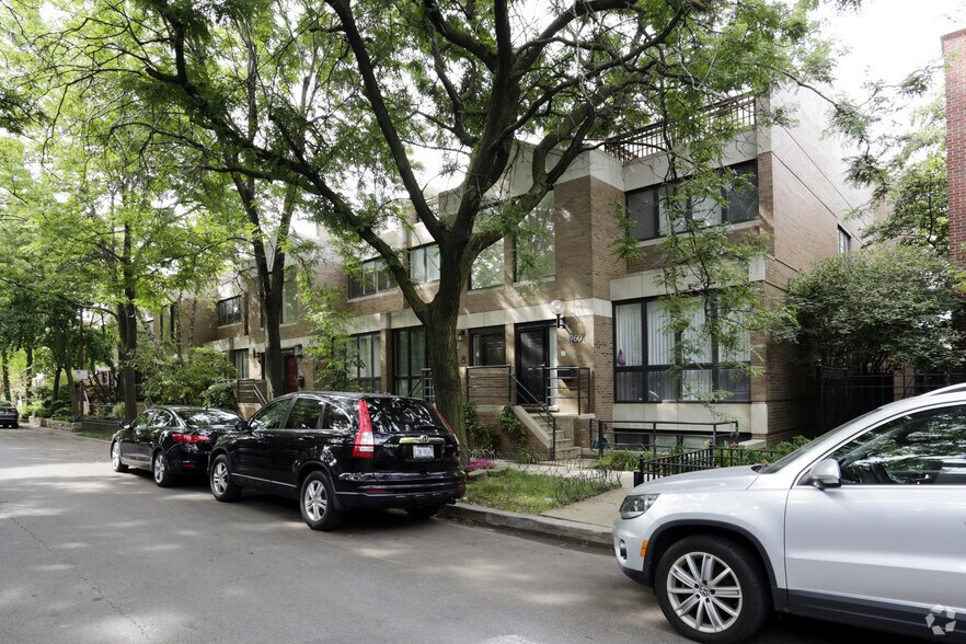 1958 N Seminary Ave, Chicago, IL à vendre - Photo principale – Image 1 sur 2