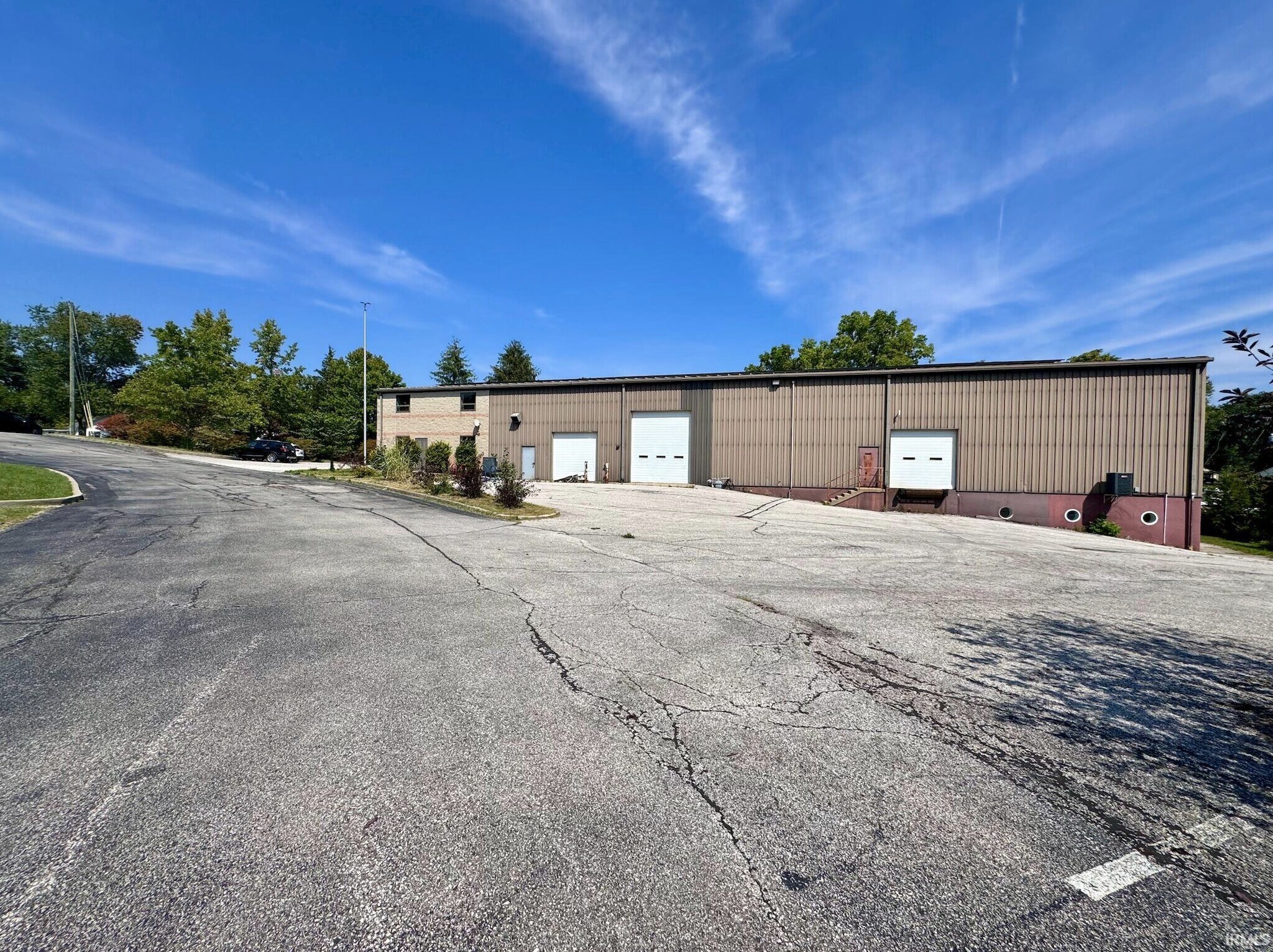1499 W Bloomfield Rd, Bloomington, IN à vendre Photo de l’immeuble– Image 1 sur 33