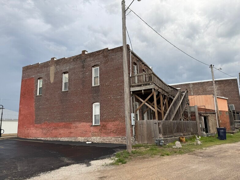207 W Main St, Ash Grove, MO à vendre - Photo de l’immeuble – Image 2 sur 14
