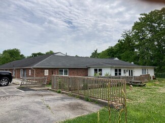 Plus de détails pour 205 Bridge St, Munfordville, KY - Santé à vendre