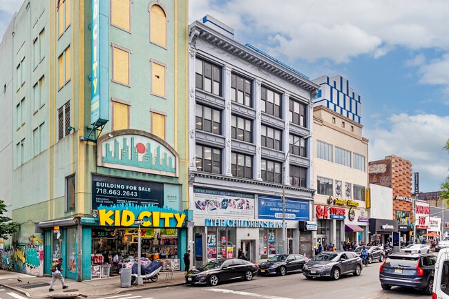 Plus de détails pour 2918 Third Ave, Bronx, NY - Bureau à louer