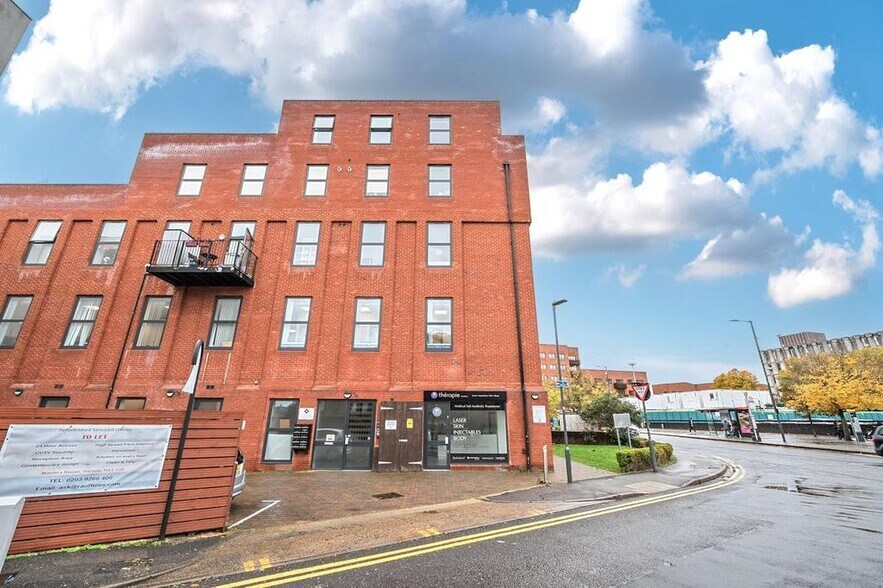 12-14 Station Rd, Harrow à louer - Photo de l’immeuble – Image 2 sur 10