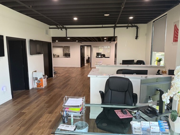 13326 Elliot Ave, Chino, CA à louer - Photo intérieure – Image 3 sur 11