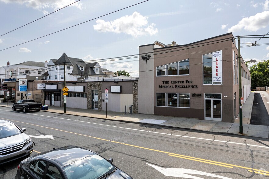 8015-8021 Frankford Ave, Philadelphia, PA à louer - Photo de l’immeuble – Image 1 sur 21