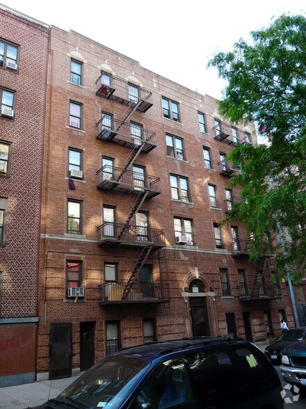 2490 Davidson Ave, Bronx, NY à vendre - Photo principale – Image 1 sur 3