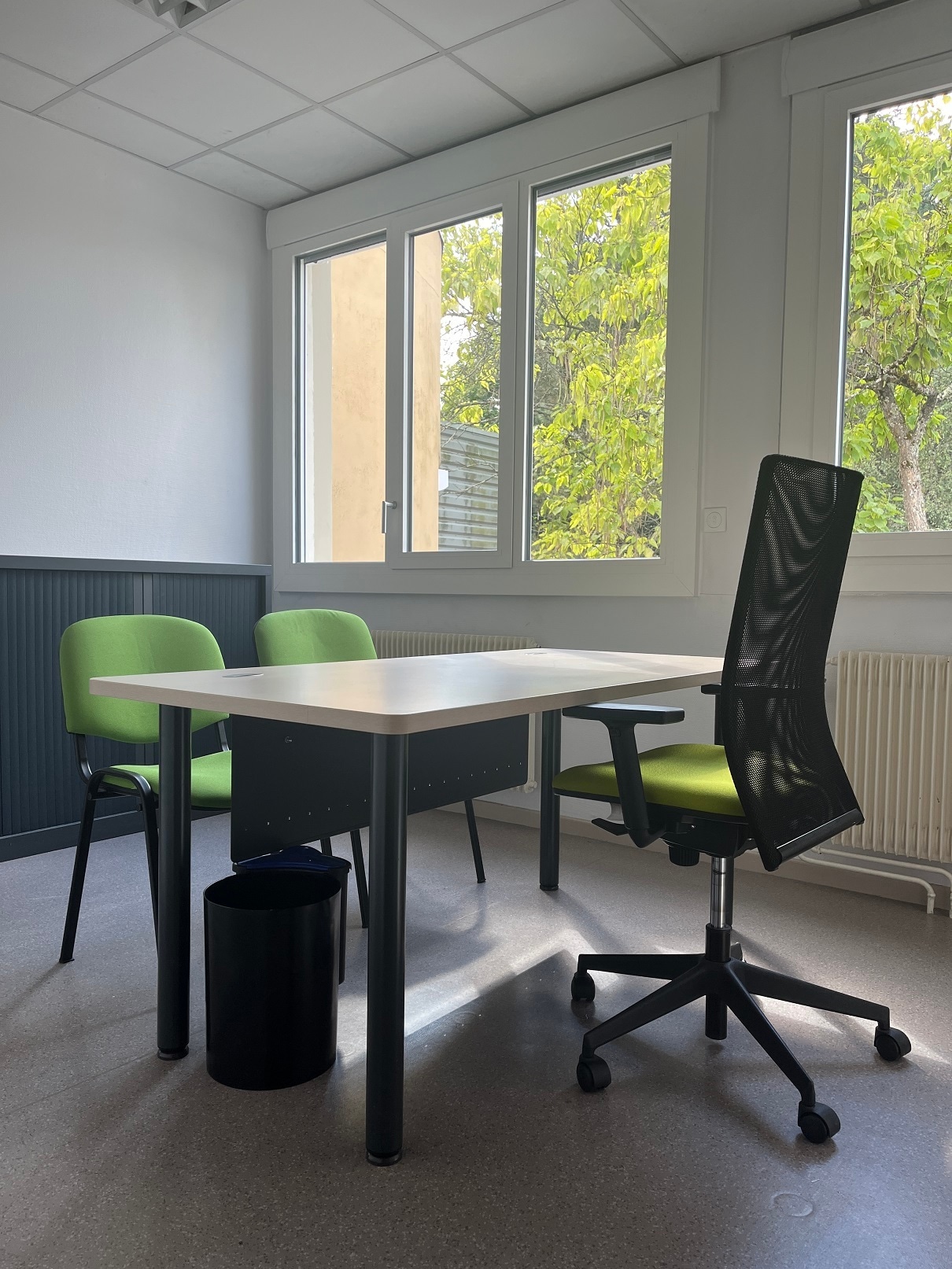 8 Rue De Madrid, Belfort à louer Photo intérieure– Image 1 sur 2