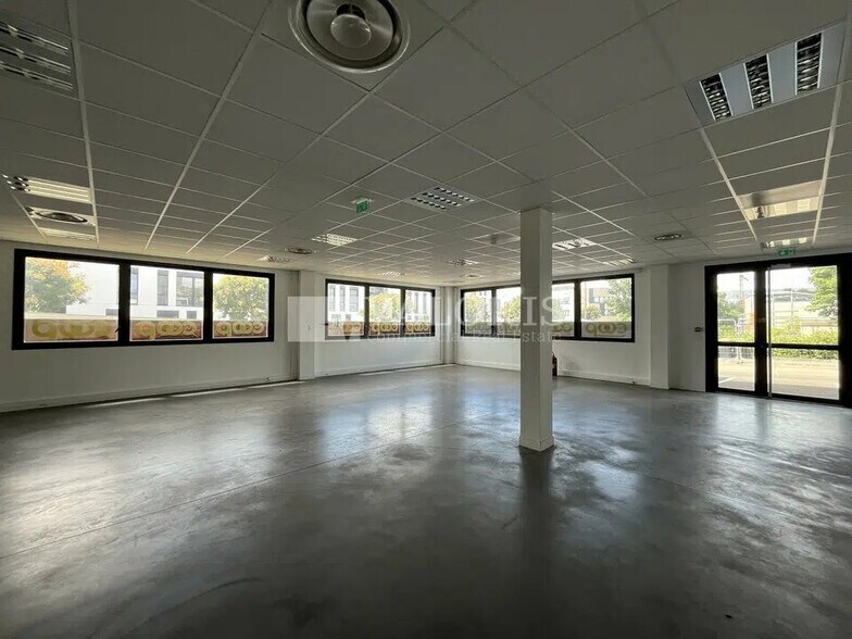 Bureau dans Lyon à louer - Photo de l’immeuble – Image 3 sur 5