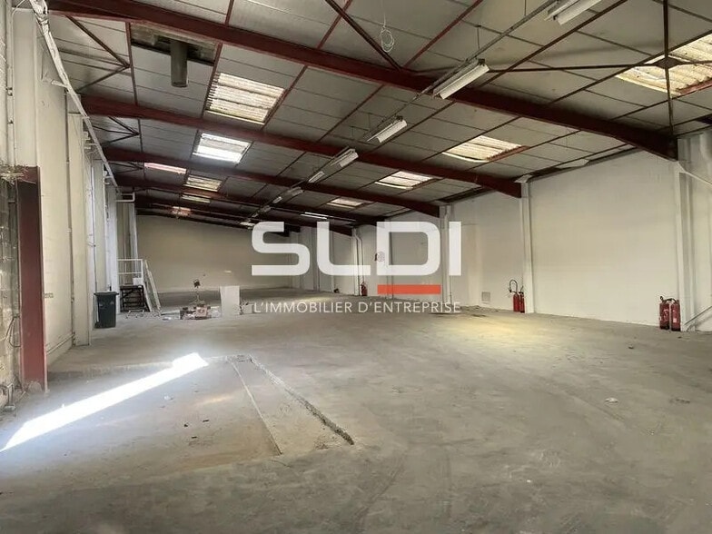 Local d’activités dans Villeurbanne à louer - Photo intérieure – Image 2 sur 4