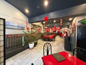 43-18 Main St, Flushing, NY à louer Photo intérieure– Image 1 sur 9